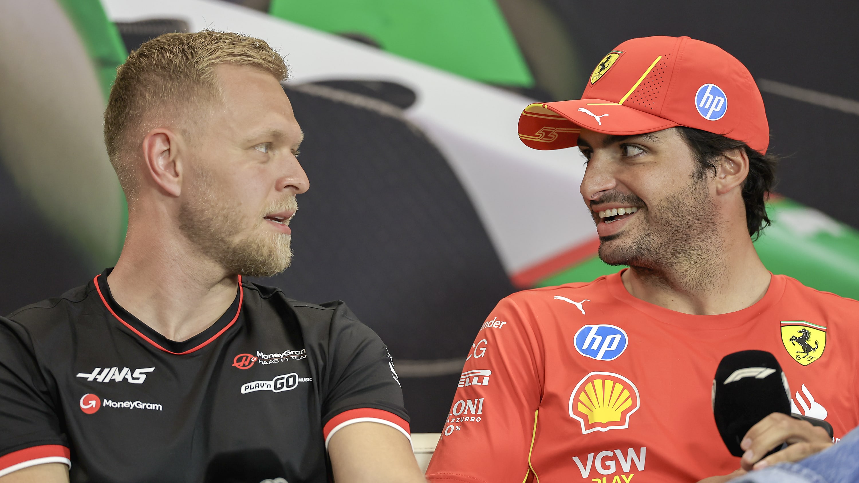 Kevin Magnussen describes Carlos Sainz as ‘cork in the bottle’ of 